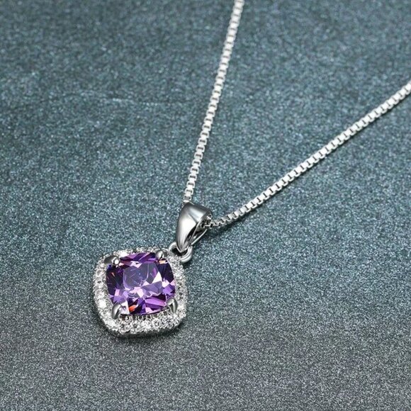 NEW 18k White Gold Cushion Cut Diamond Amethyst Necklace - Picture 2 of 2